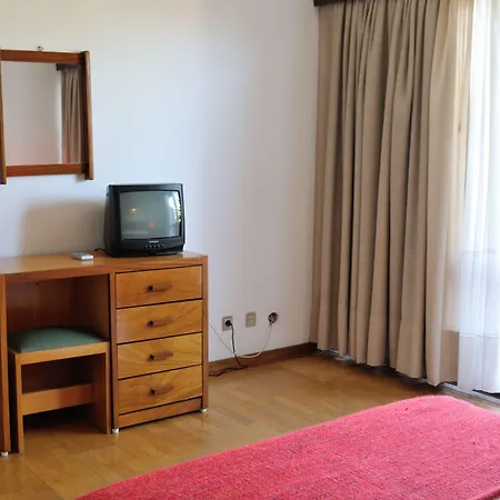 Hotell Zende 3*