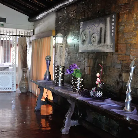 Zende Hotell 3*