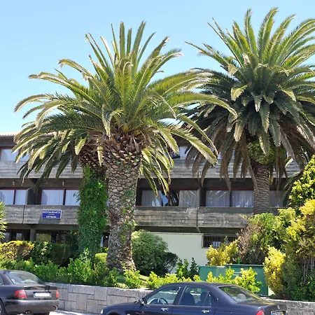 Zende Hotell